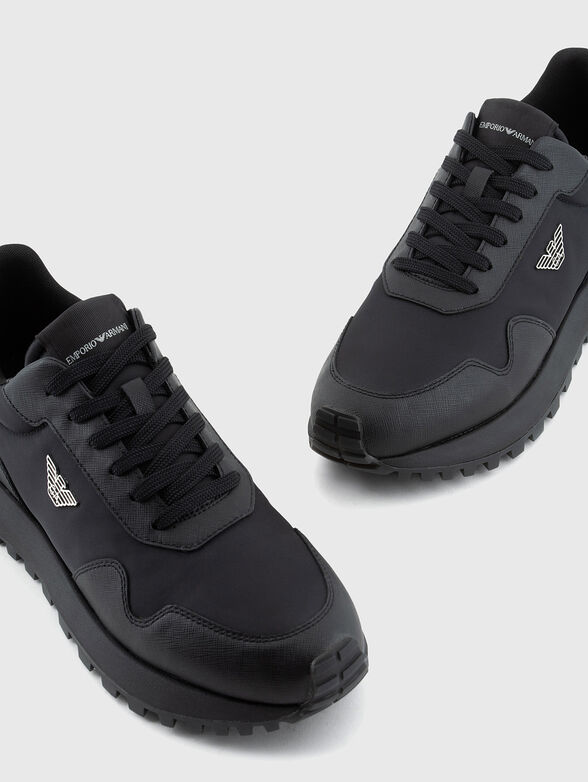Sports shoes with logo detail - 4