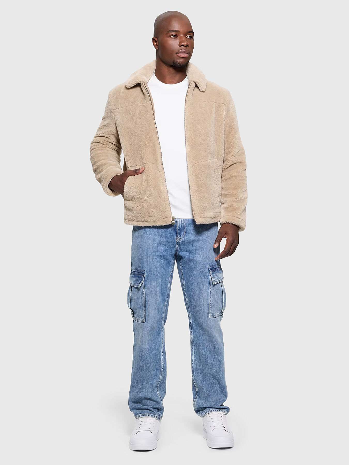 Beige eco fur jacket brand GUESS — Globalbrandsstore.com/en
