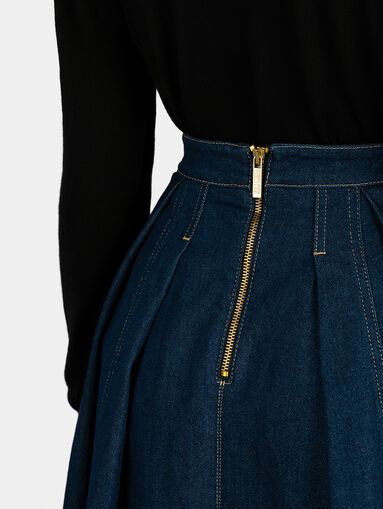 Pleated denim skirt - 3