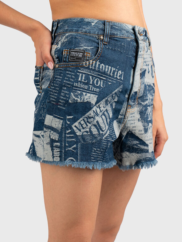 Denim shorts with print - 4
