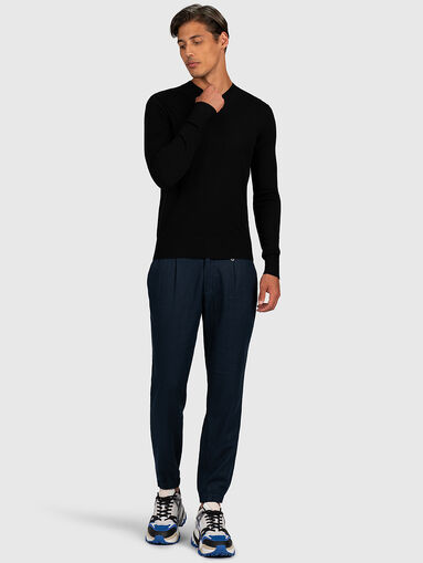 Black sweater - 5
