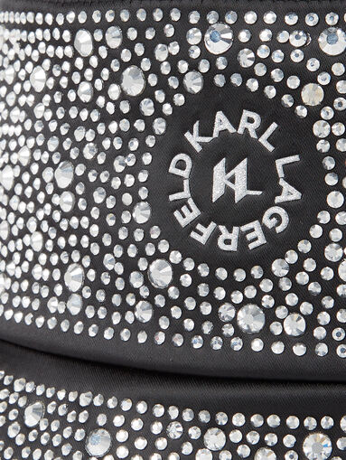 Black hat with appliqué rhinestones - 4