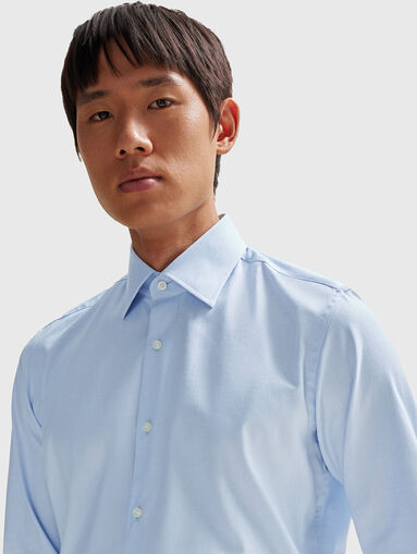 Blue shirt with classic collar  - 4