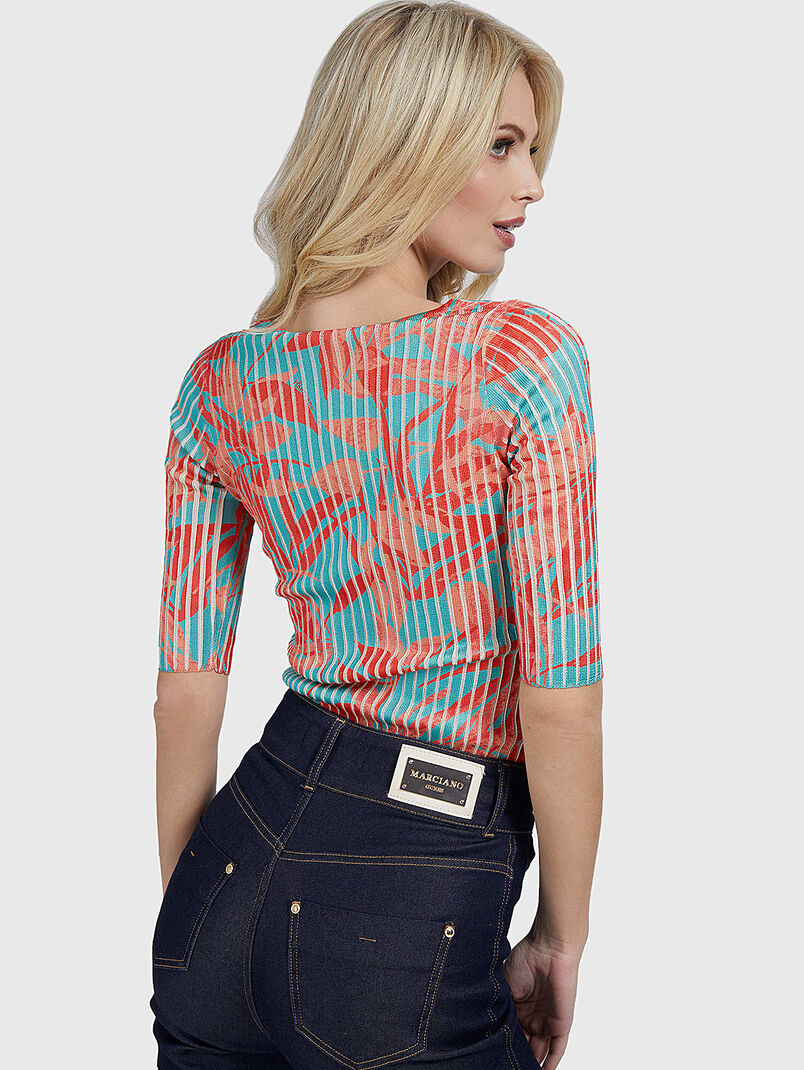 Sweater with floral print - 3