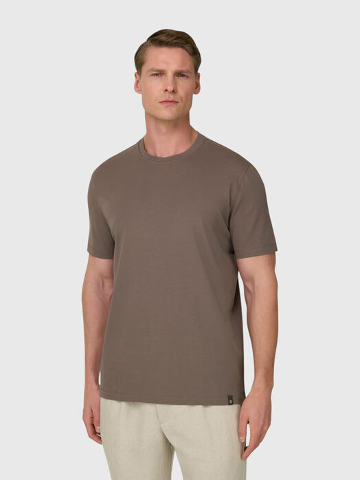 T-shirt with a mini logo detail