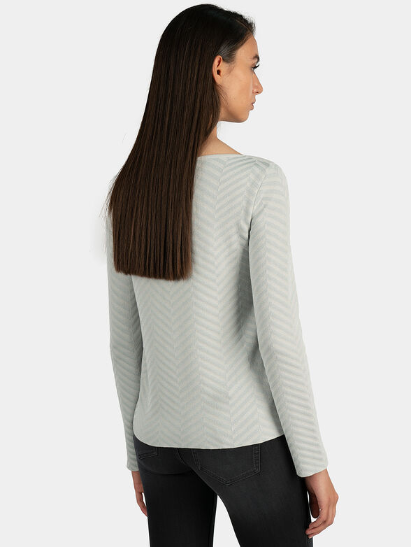 Grey textured knit sweater - 3