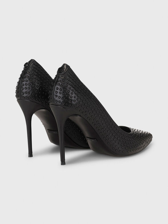 Black heeled shoes with eyelets - 3