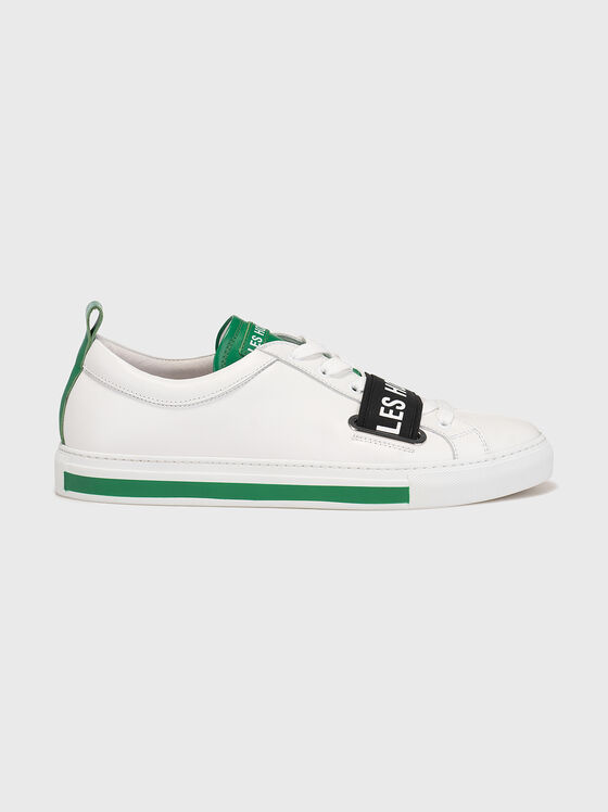 Бели спортни обувки с контрастни елементи - 1