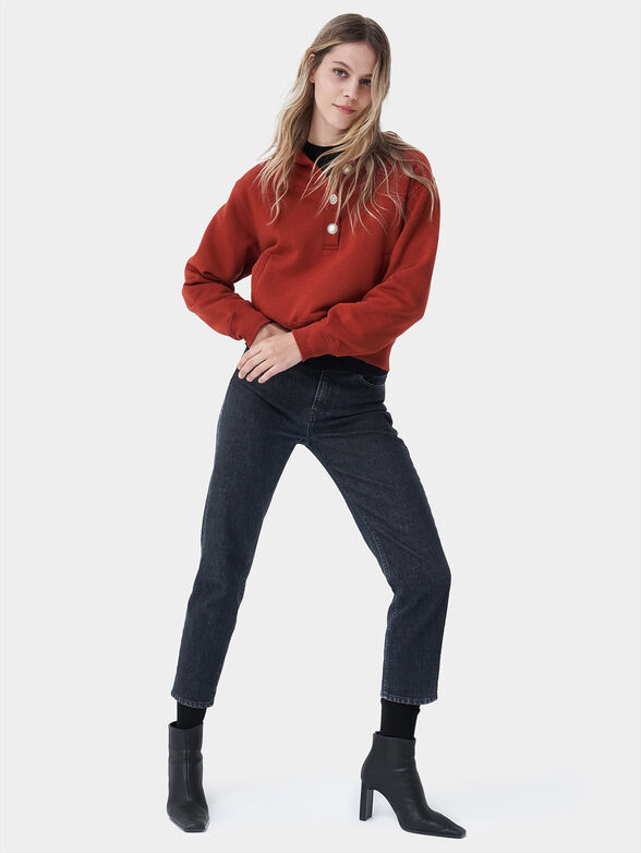 Hooded sweatshirt and accent buttons - 5