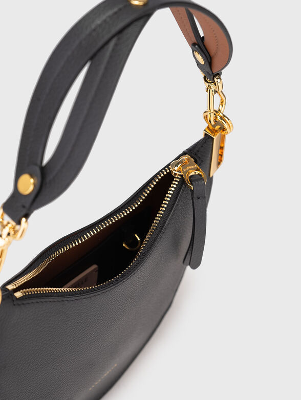 Leather bag with logo detail - 6