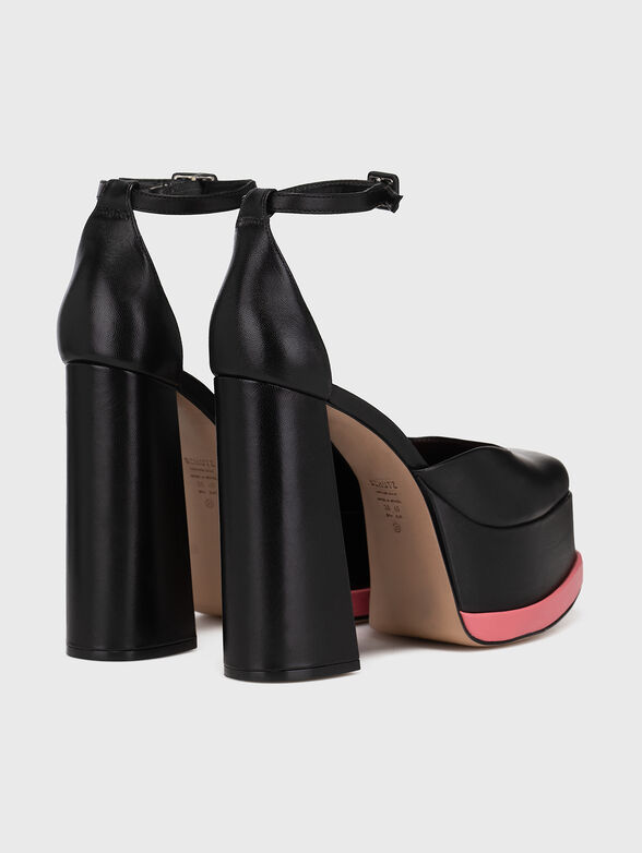 Black shoes with croc texture - 3