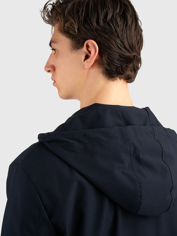 Hooded sweatshirt with a double zipper - 4