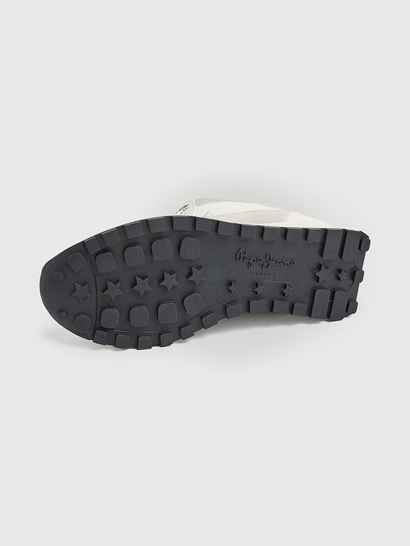 Black sneakers  - 5