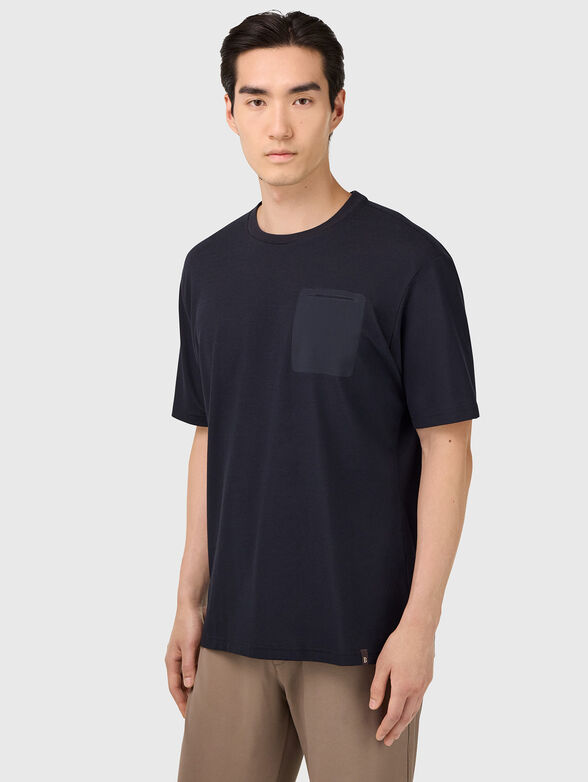 Oval neck T-Shirt with pocket - 1