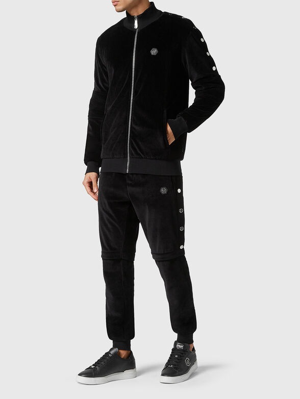 Logo patch sweatshirt in black - 2