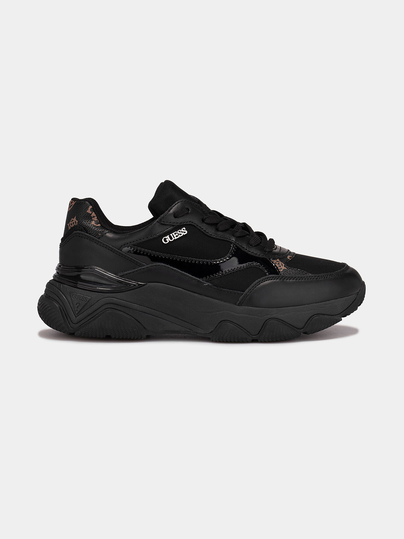 Guess sales running shoes