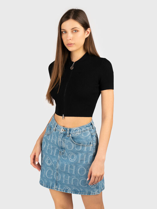 Short vest with zip