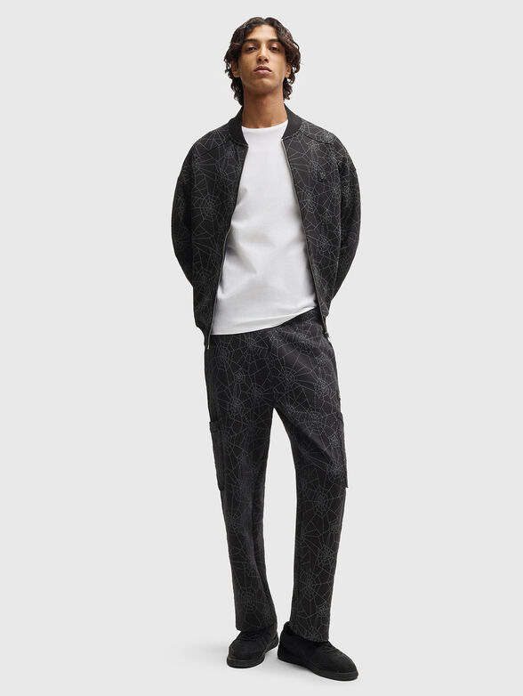 Straight trousers with print - 4