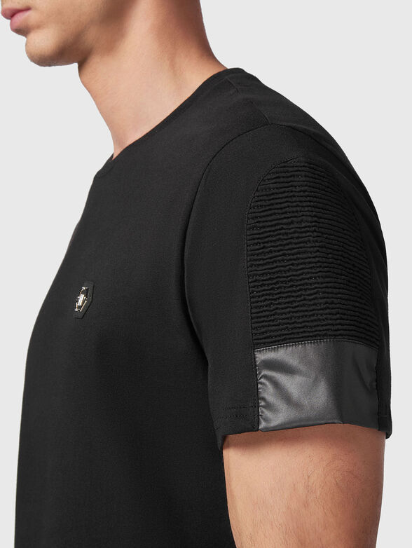 Black T-shirt with accent sleeve - 4