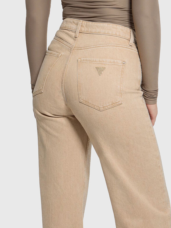 Jeans with appliqu&eacute;d crystals - 4
