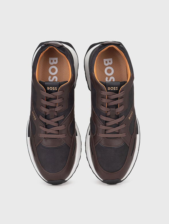 Sports shoes with logo - 6