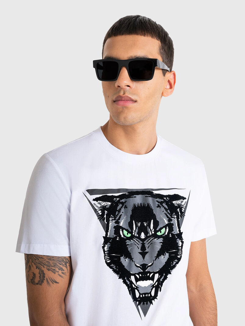 T-shirt with contrasting print - 3