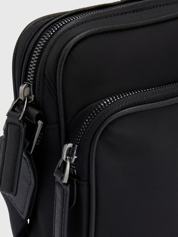 Crossbody bag with logo - 5
