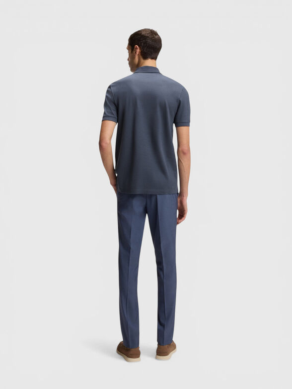 Polo shirt with a zip - 3