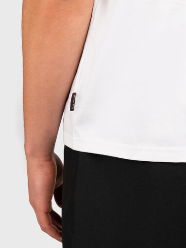 Short-sleeved T-shirt with logo - 4