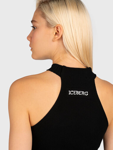 Black knitted top with logo embroidery on the back - 5