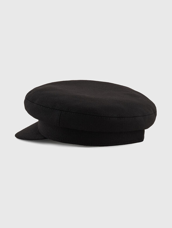 Hat with logo embroidery - 2