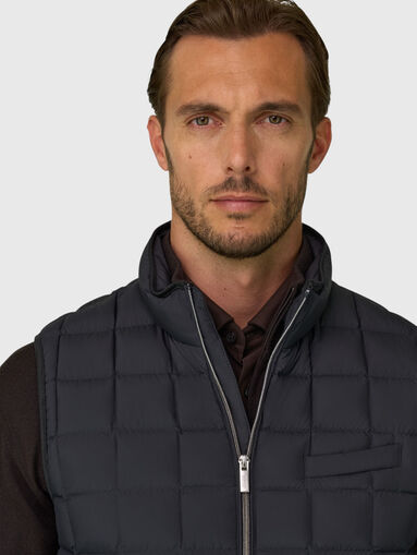 Quilted down vest - 4