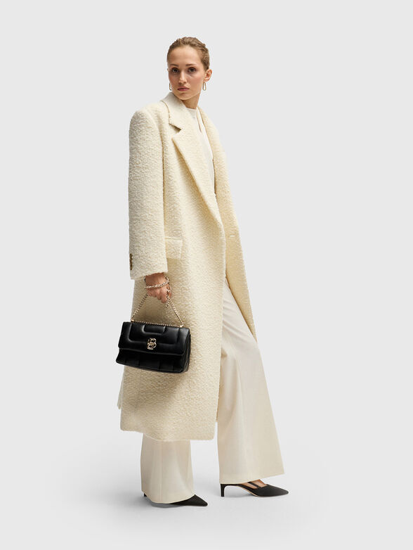 Quilted crossbody bag with gold details - 2