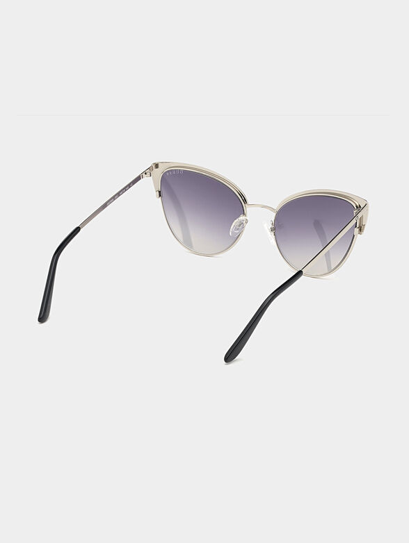 Sunglasses in silver color - 5