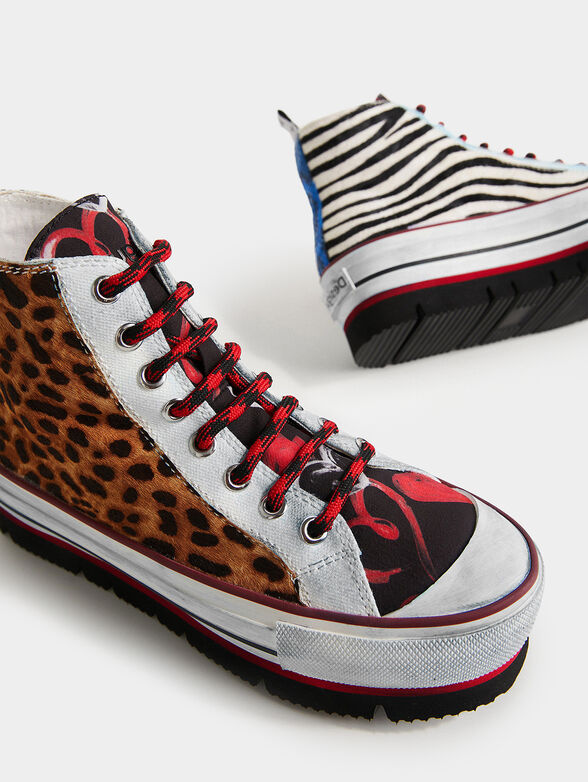 High-top sneakers with animal print - 6