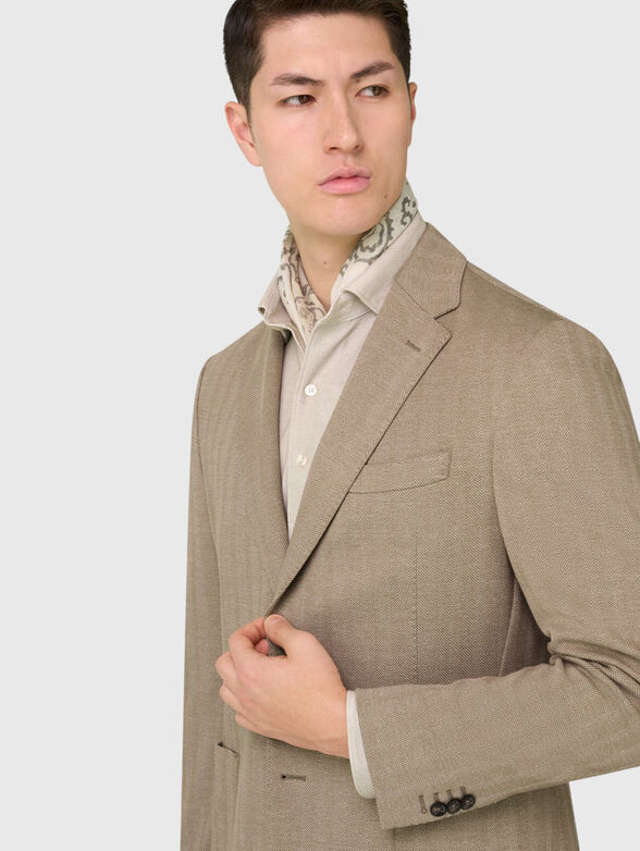 Single-breasted jacket with a herringbone pattern - 4