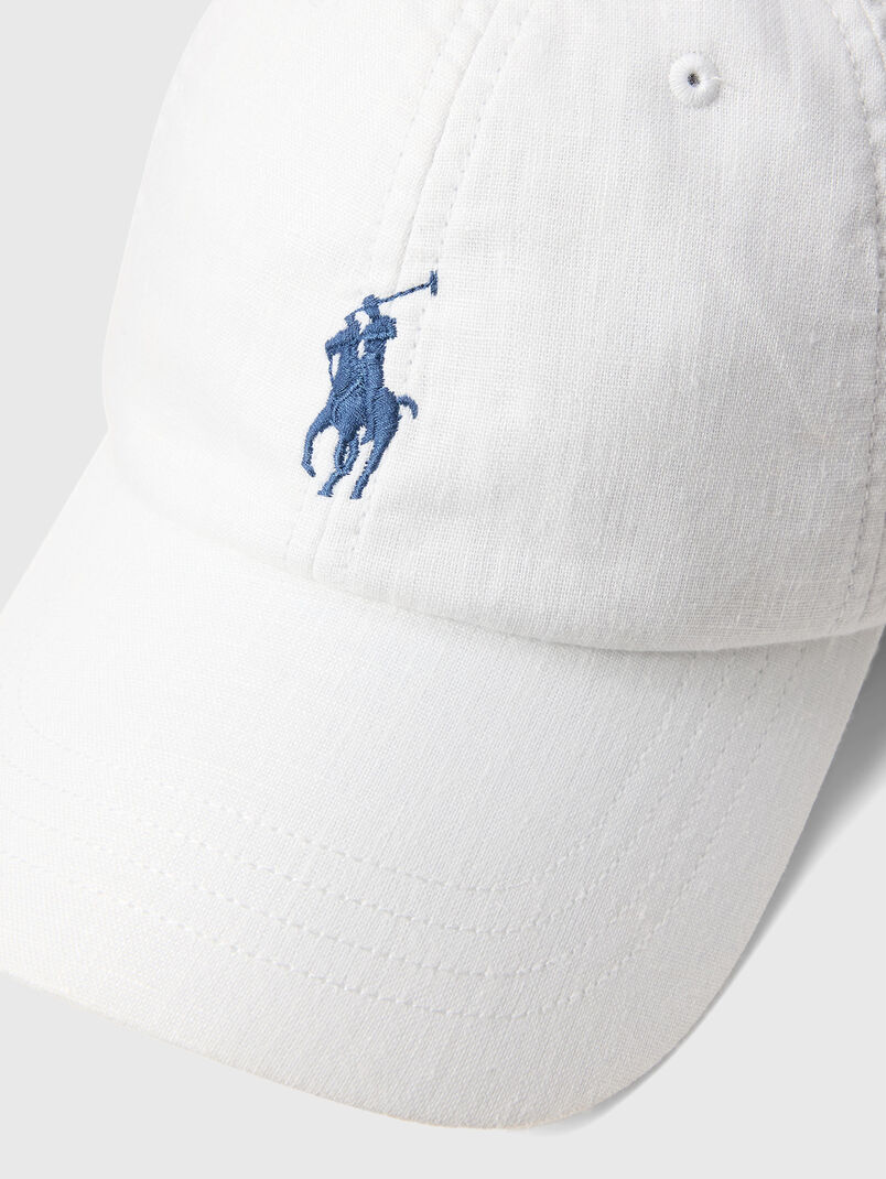 Linen cap with a brim - 3