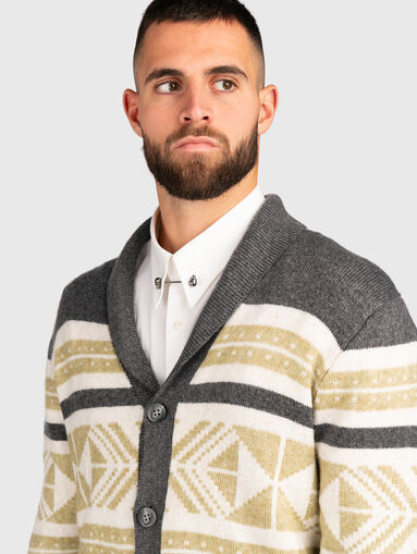 Jacquard button cardigan - 4