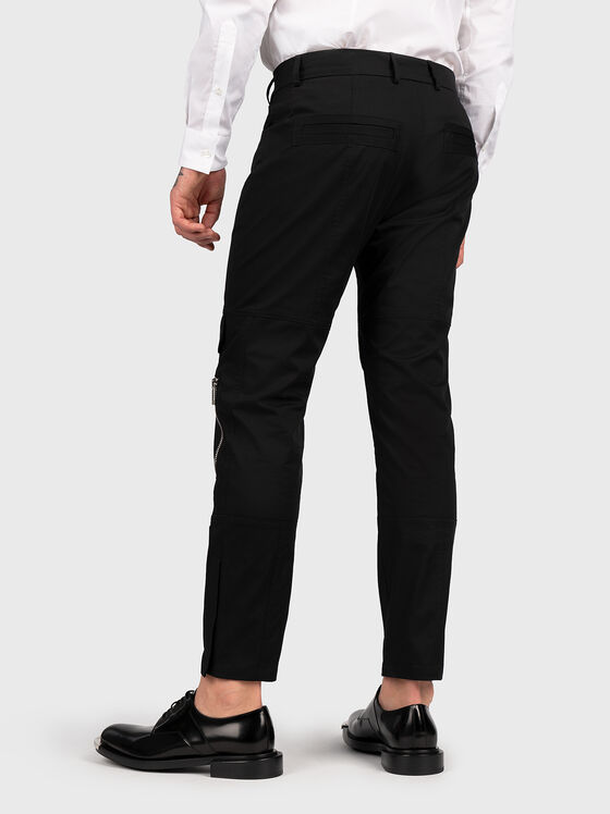 Карго панталон в черен цвят - 2