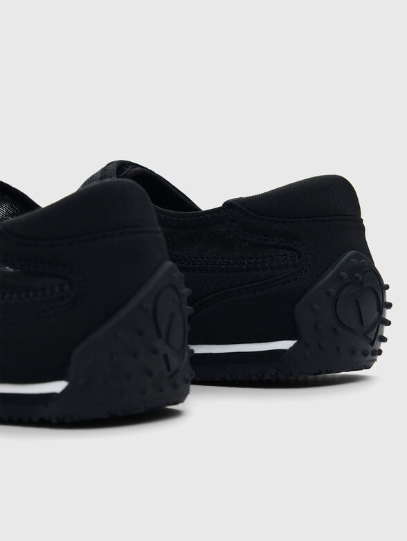  Shoes with velcro fastening - 3