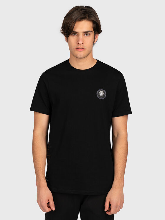 Черен т-шърт с принт - 1