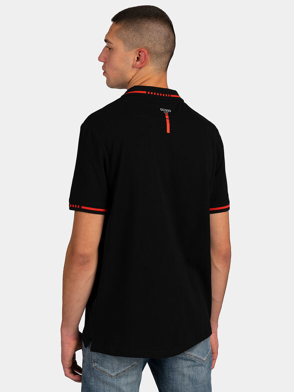 Polo-shirt with red accents - 3
