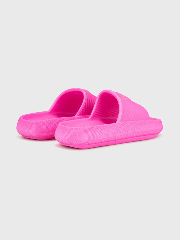 Slippers with triangular logo - 3