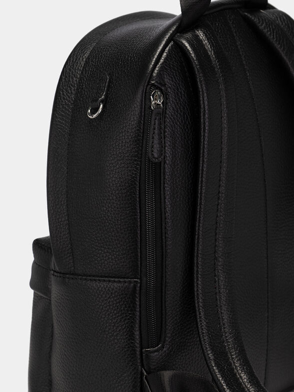 Black leather backpack - 4