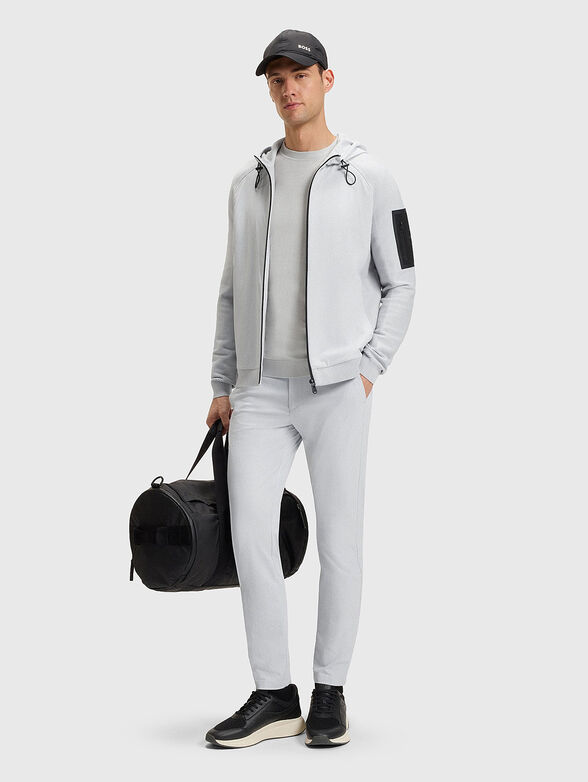 Sweatshirt with hood and zip - 2