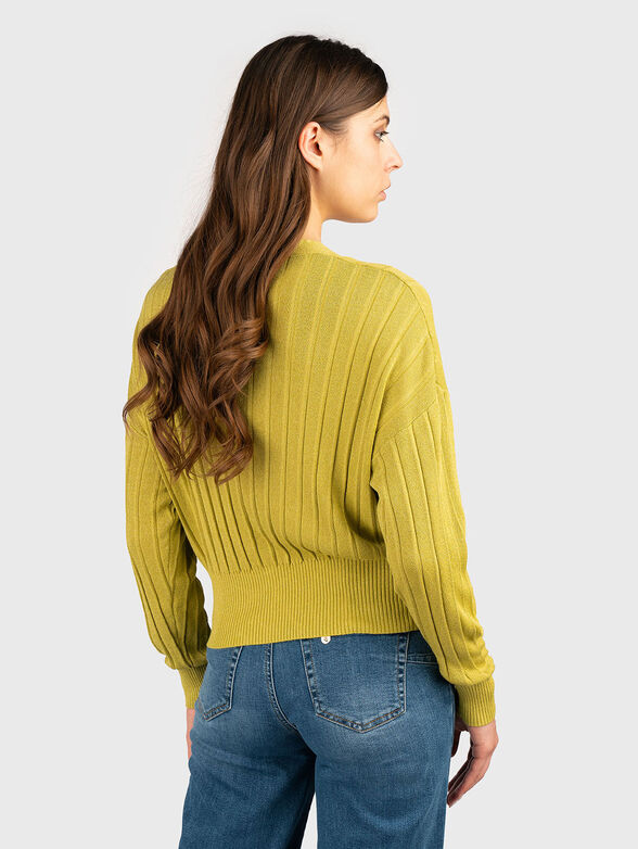 V-neck cardigan with buttons - 3