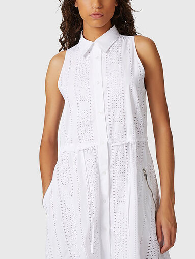 Dress with collar and English embroidery - 4