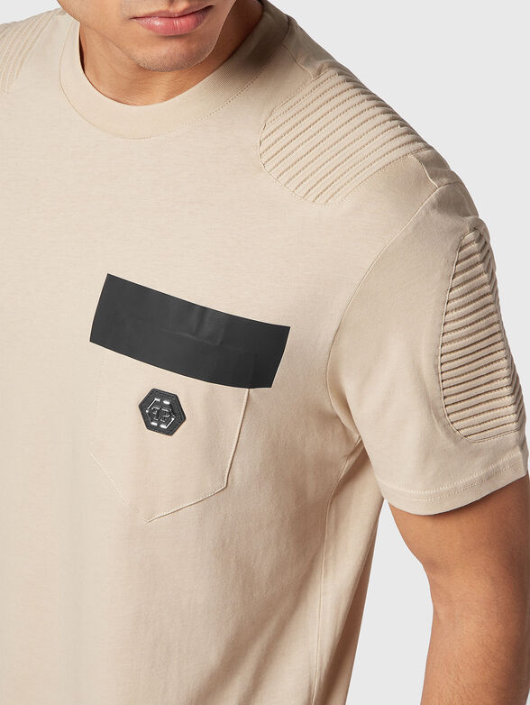 Cotton T-shirt with accent pocket - 4