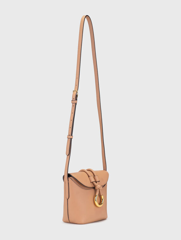 Beige crossbody bag with gold details - 2
