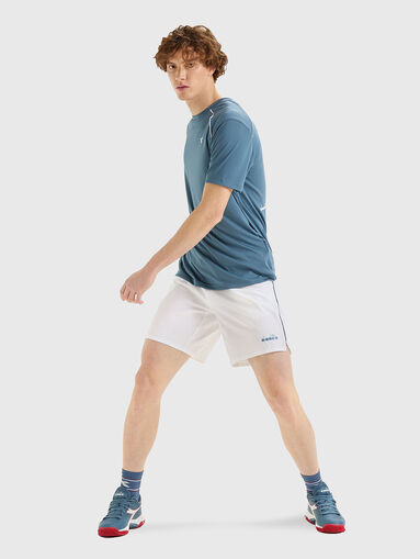 Shorts with contrast logo detail - 5